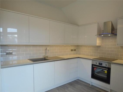 2 Bedroom Apartment For Rent In Purley