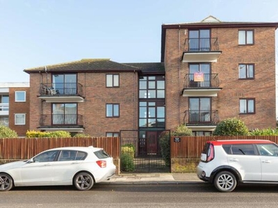 2 Bedroom Flat For Sale In Broadstairs