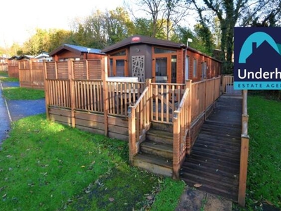 2 Bedroom Lodge For Sale In Finlake