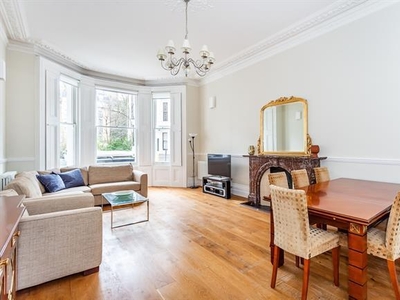2 bedroom property to let in Southwell Gardens London SW7