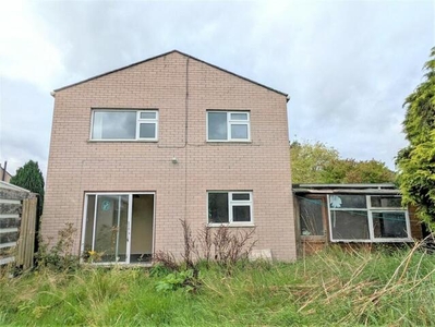 3 Bedroom Detached House For Sale In Ellesmere, Shropshire