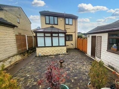 3 Bedroom Detached House For Sale In Oakenshaw