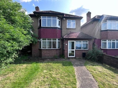 3 Bedroom Detached House For Sale In West Drayton, Middlesex
