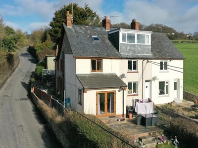 3 Bedroom End Of Terrace House For Sale In Cullompton, Devon