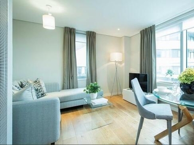 3 Bedroom Flat For Rent In Harbet Road, Paddington