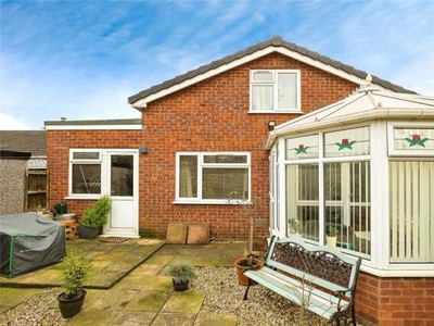 3 Bedroom Semi-detached House For Sale In Oswestry, Shropshire