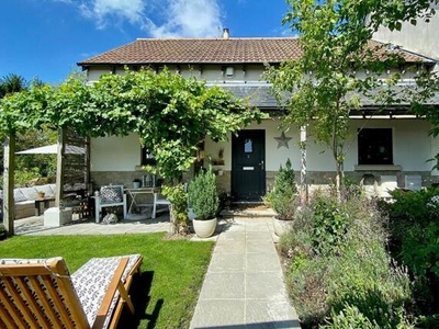 3 Bedroom Semi-detached House For Sale In Somerset