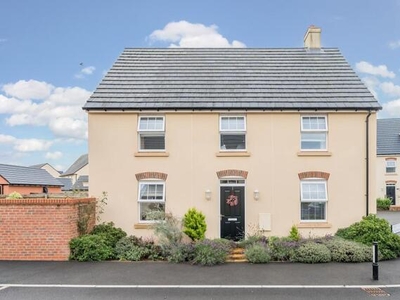 4 Bedroom Detached House For Sale In Monmouth, Monmouthshire