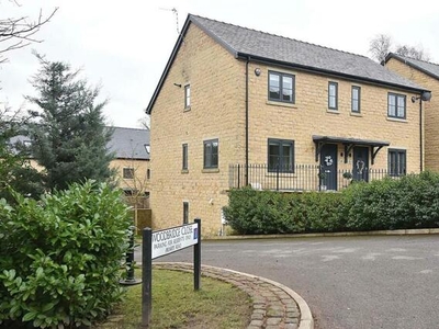 4 Bedroom Semi-detached House For Sale In Bollington