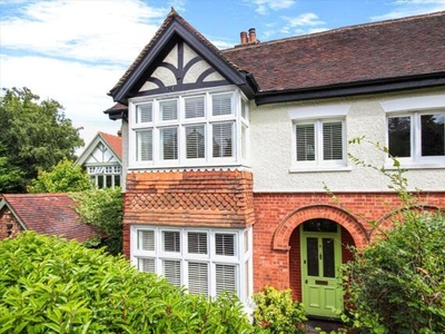 4 Bedroom Semi-detached House For Sale In Tunbridge Wells, Kent