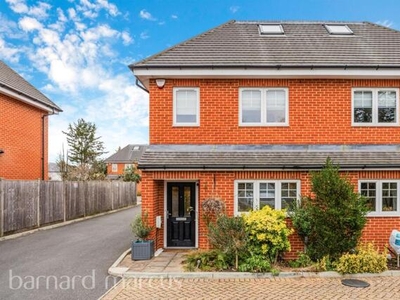 4 Bedroom Semi-detached House For Sale In West Ewell