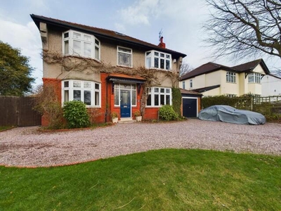 5 Bedroom Detached House For Sale In Grassendale