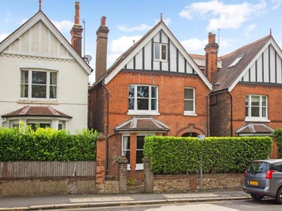 5 Bedroom Detached House For Sale In Reigate