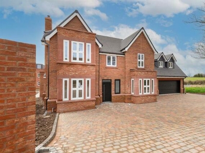 5 Bedroom Detached House For Sale In The Mayfair, Audlem Road