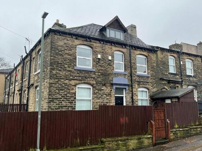 5 Bedroom End Of Terrace House For Sale In Lockwood, Huddersfield