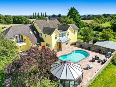 6 Bedroom Detached House For Sale In Purton, Swindon