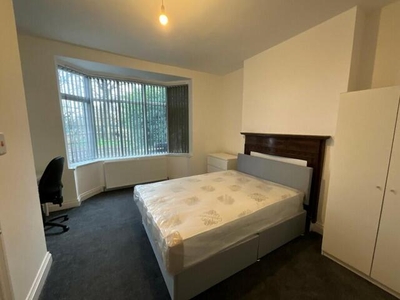 7 Bedroom Detached House For Rent In Nottingham, Nottinghamshire