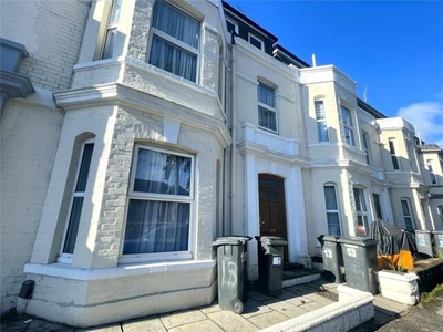 8 Bedroom Terraced House For Rent In Bournemouth
