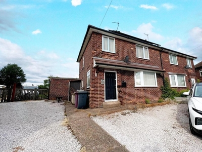 Clune Street, Clowne, CHESTERFIELD - 3 bedroom semi-detached house