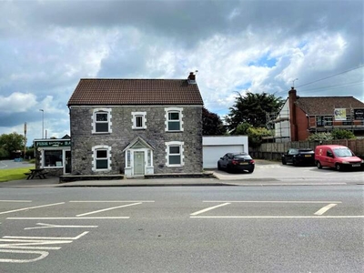 Semi-detached House For Sale In Winscombe, North Somerset