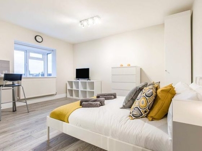 1 bedroom flat for sale Slough, SL3 0RA