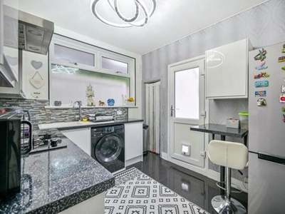 1 Bedroom Shared Living/roommate Feltham Greater London