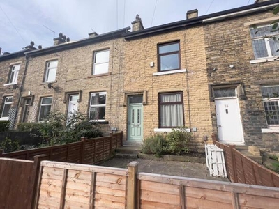 2 Bedroom House Shipley West Yorkshire