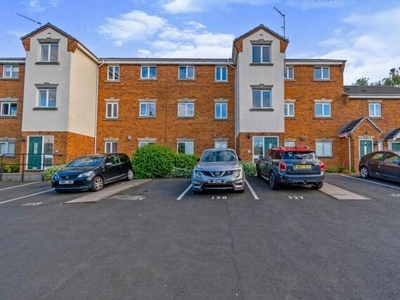 2 Bedroom Shared Living/roommate Dudley Sandwell