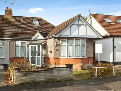 4 Bedroom Bungalow Woodford Green Greater London