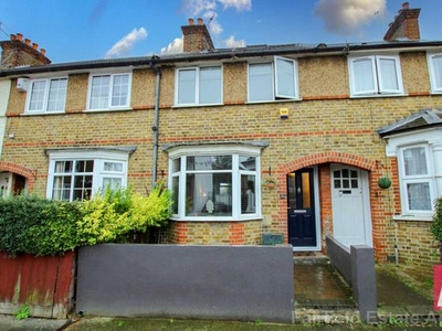 4 bedroom terraced house for sale Watford, WD24 7BA
