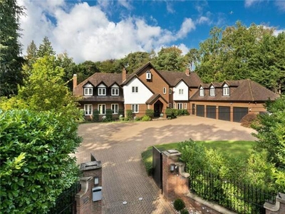 7 Bedroom House Weybridge Surrey