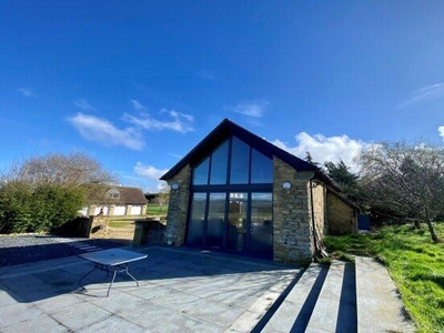 Barn conversion to rent in ., Bedford MK43