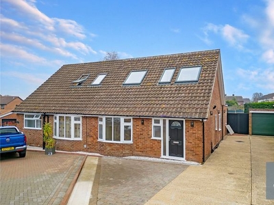Bungalow to rent in Field Close, Abridge, Romford, Essex RM4