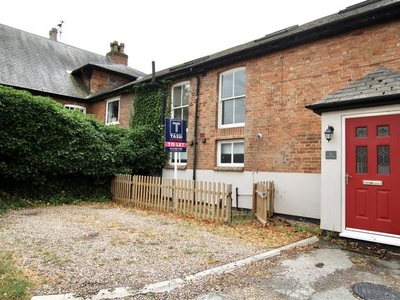 Cottage to rent in Southwell Road, Lowdham, Nottingham NG14