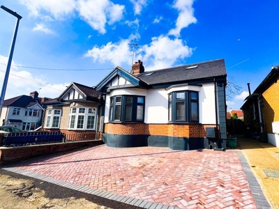 Detached bungalow to rent in Durham Avenue, Woodford Green IG8