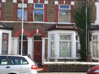 Detached house to rent in Diana Street, Roath, Cardiff CF24