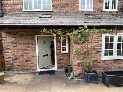 Detached house to rent in King Street, Woodford, Stockport SK7