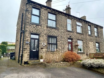 End terrace house to rent in Miry Lane, Thongsbridge, Holmfirth, West Yorkshire HD9