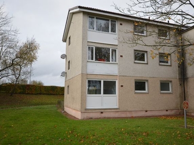 Flat to rent in Columbia Way, East Kilbride, South Lanarkshire G75