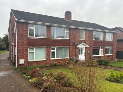 Flat to rent in Dunsford Gardens, Exeter EX4