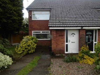 Flat to rent in Field Vale Drive, Stockport SK5