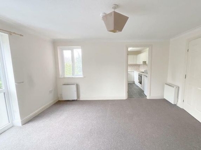 Flat to rent in Garstang Road, Preston PR1