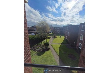 Flat to rent in Green Park, Bootle L30