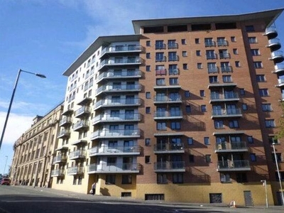 Flat to rent in Parkers Apartments, Manchester M4