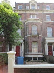 Flat to rent in Princes Road, Liverpool L8