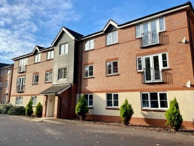 Flat to rent in Stavely Way, Nottingham NG2
