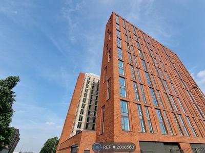 Flat to rent in Trafford Wharf, Manchester M17