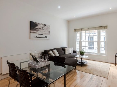 Mews house to rent in Shillibeer Place, Marylebone, London W1H