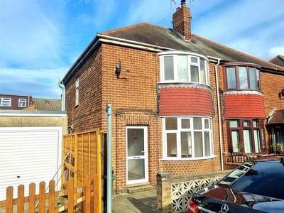 Property to rent in Cartwright Street, Loughborough LE11