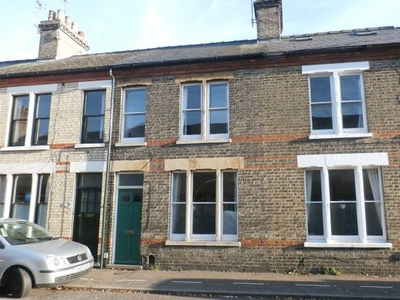 Property to rent in Thoday Street, Cambridge CB1